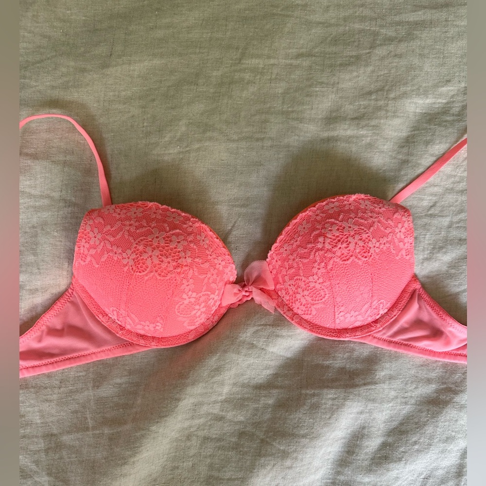 Gilly Hicks Push Up Bra